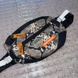 Heron Preston Fanny pack